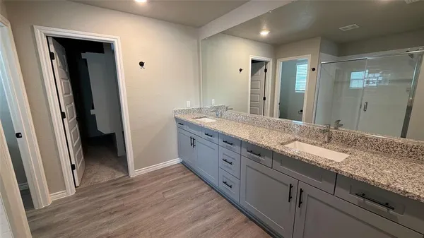 $3,300 | 724 Vine Street, Unit 165, Argyle, TX 76226