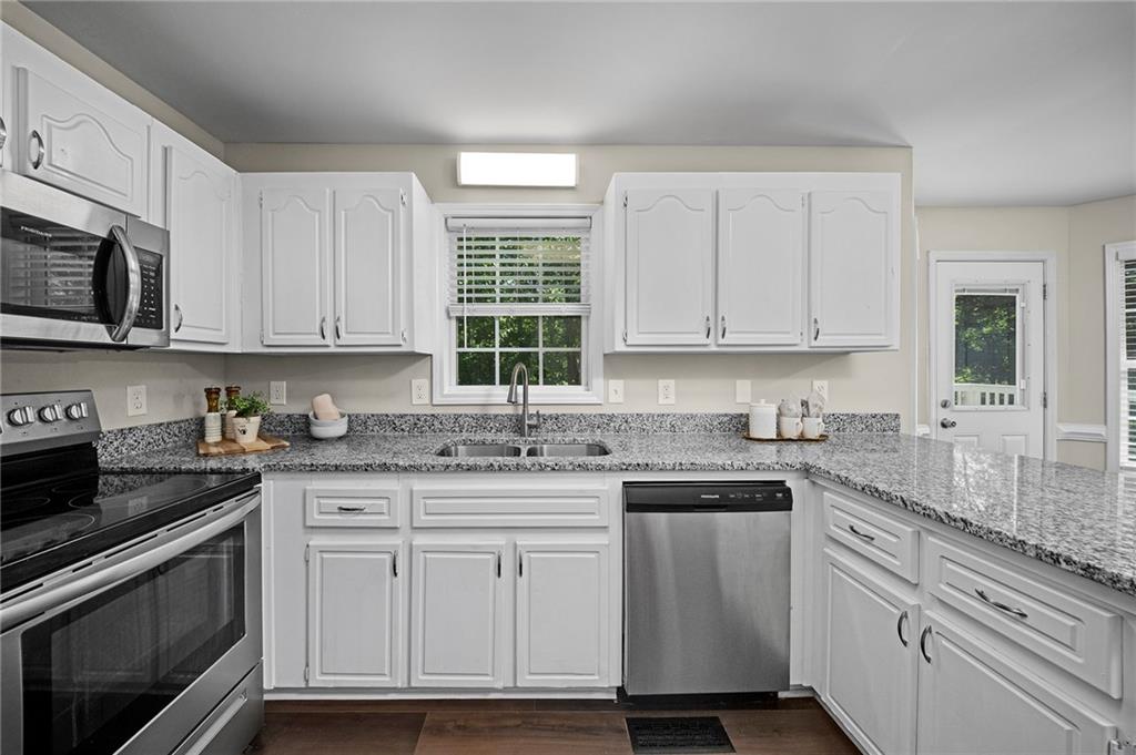 2380 Land Road Canton, GA 30114 - Photo 12 of 34