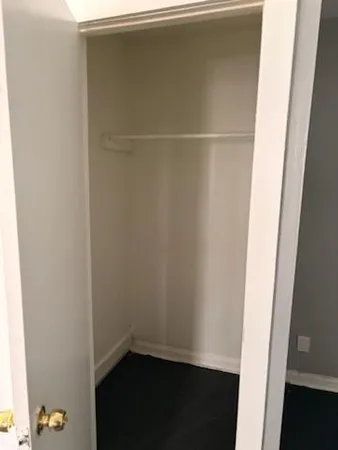 $1,500 | 10501 South Corliss Avenue, Unit 2, Chicago, IL 60628