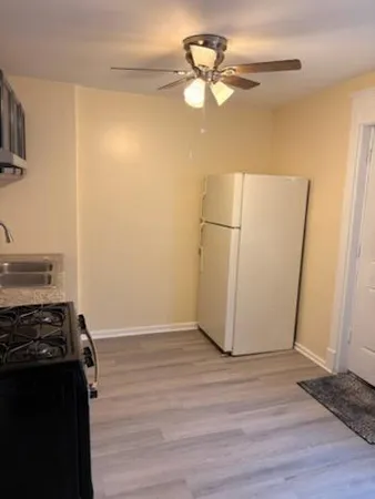 $1,500 | 10501 South Corliss Avenue, Unit 2, Chicago, IL 60628