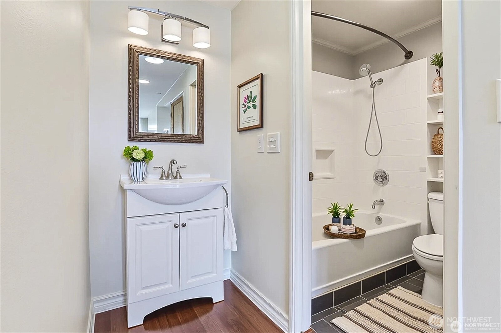 3717 Beach Drive Southwest, Unit 113 Seattle, WA 98116 - Photo 29 of 38