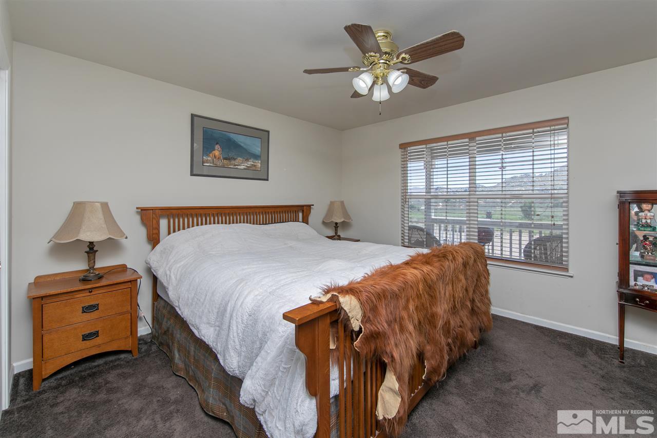805 Thoroughbred Circle Reno, NV 89508 - Photo 16 of 40 Photo 16