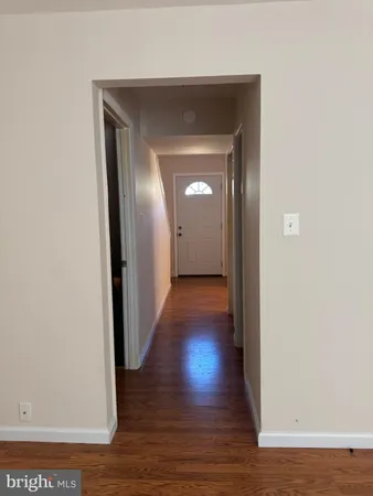 wooden floor in a empty room