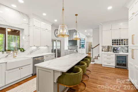 $1,200,000 | 7330 Santorini Lane, Charlotte, NC 28277