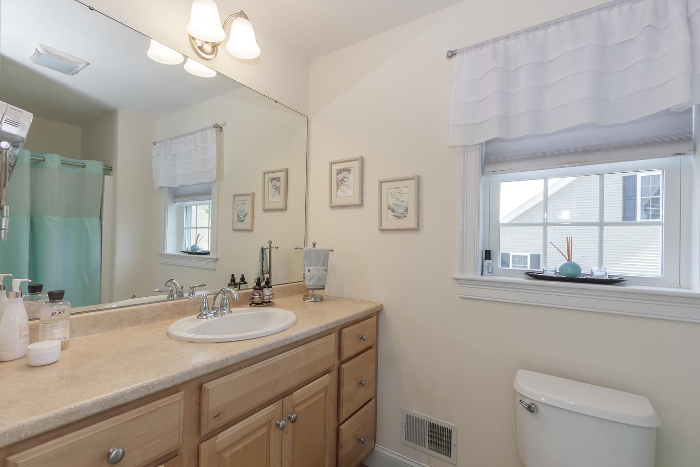 29 Shaker Hill Road Hooksett, NH 03106 - Photo 23 of 44