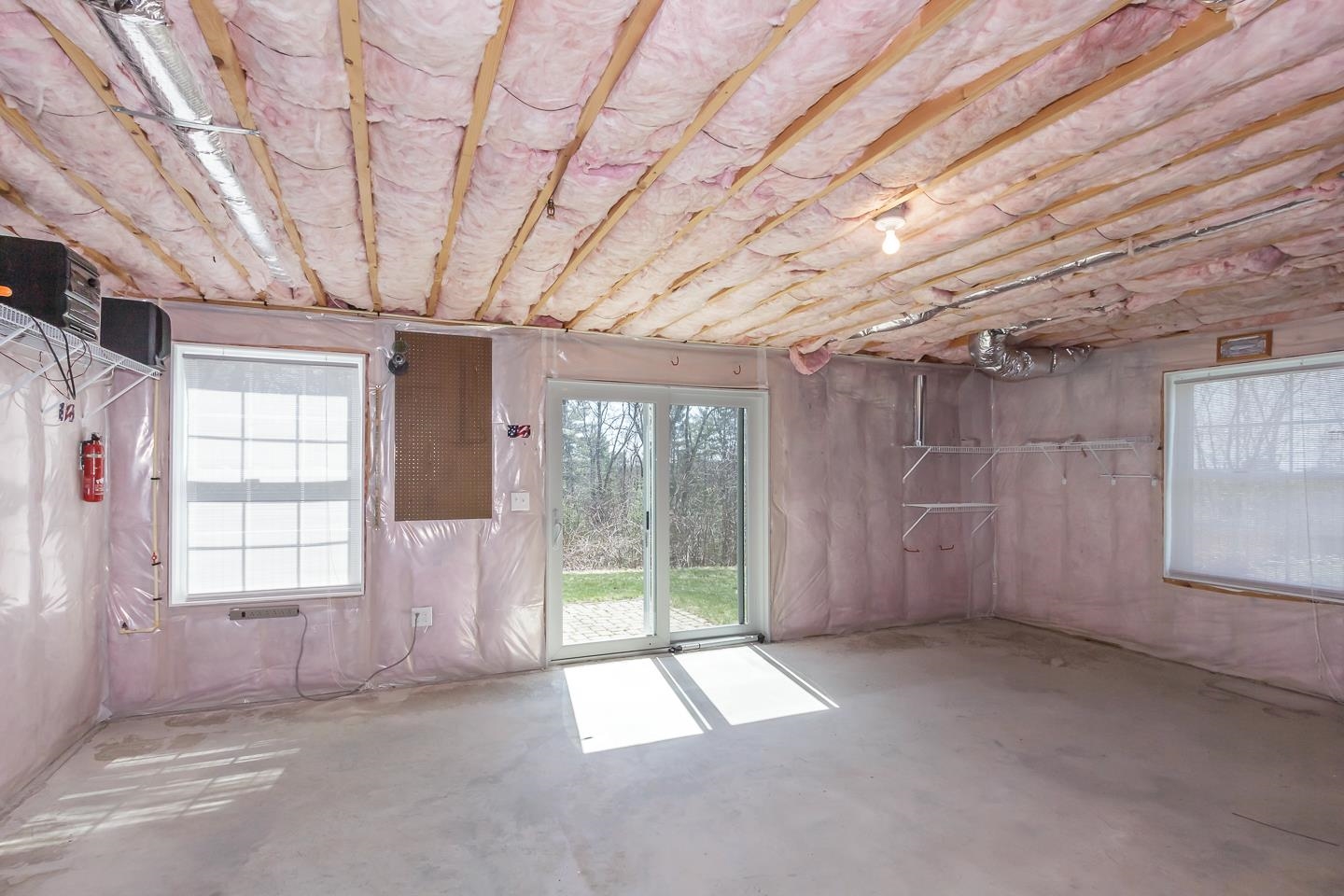 29 Shaker Hill Road Hooksett, NH 03106 - Photo 33 of 44