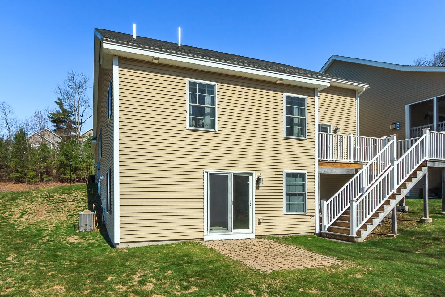 29 Shaker Hill Road Hooksett, NH 03106 - Photo 35 of 44