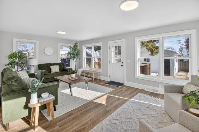 $299,500 | 1315 Arthur Avenue, Racine, WI 53405