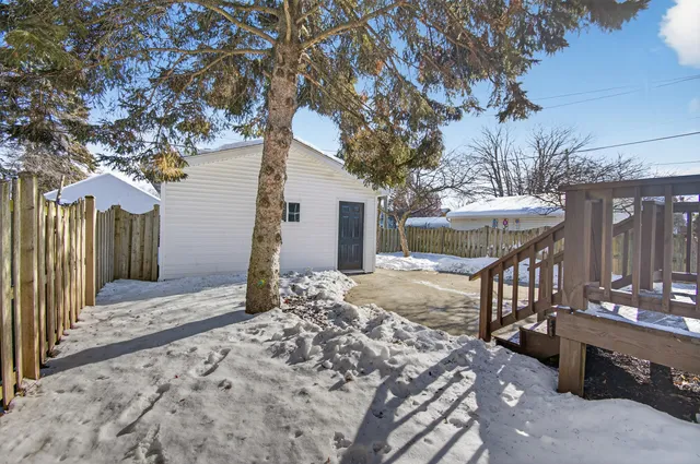 $299,500 | 1315 Arthur Avenue, Racine, WI 53405