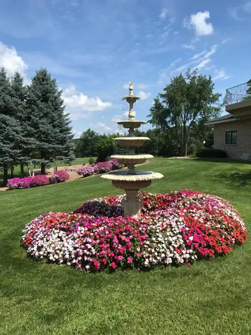 $2,500,000 | 32592 Juniper Road, Chatfield, MN 55923