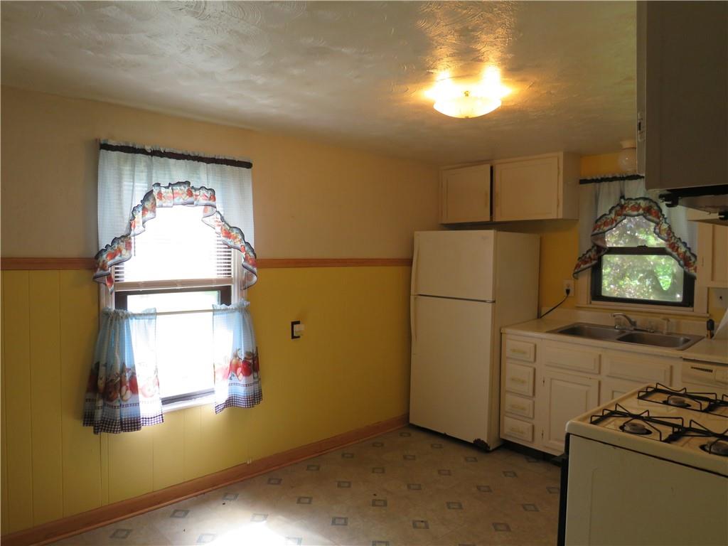 1412 Millerstown Road Tarentum, PA 15084 - Photo 11 of 28 Gallery Image 11