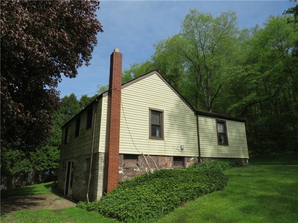 1412 Millerstown Road Tarentum, PA 15084 - Photo 2 of 28 Gallery Image 2