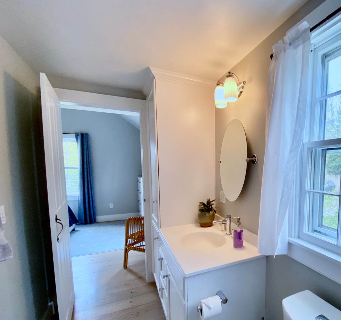 3 R Atlantic Avenue Nantucket, MA 02554 - Photo 12 of 13 Gallery Image 12