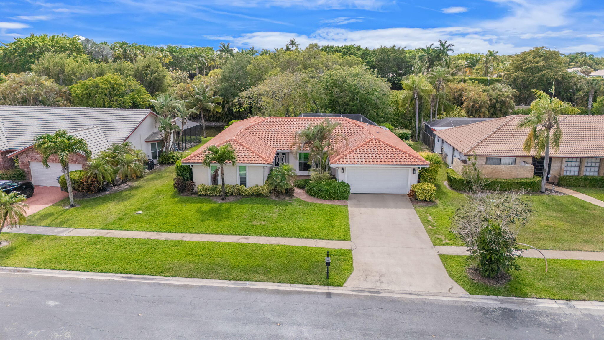 20202 Back 9 Drive Boca Raton, FL 33498 - Photo 3 of 39 5-web-or-mls-20202 Back 9 Dr Boca Raton,