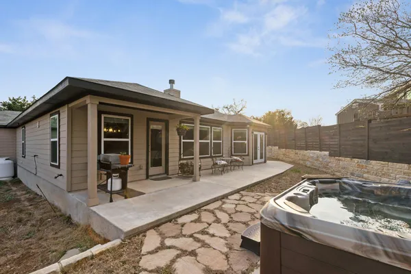 $474,950 | 3605 Bunyan Circle, Lago Vista, TX 78645