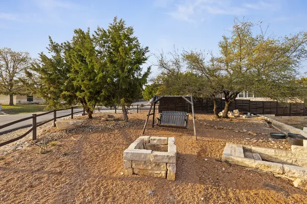 $474,950 | 3605 Bunyan Circle, Lago Vista, TX 78645
