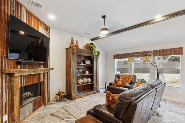 $474,950 | 3605 Bunyan Circle, Lago Vista, TX 78645