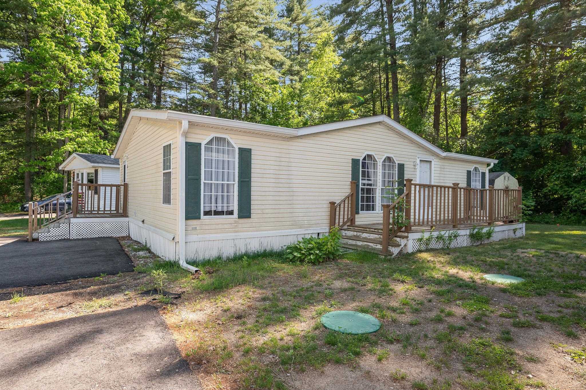 3 Robyn Court Litchfield, NH 03052 - Photo 1 of 26