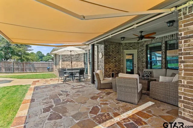 $529,900 | 19551 Sandhill Lane, Flint, TX 75762