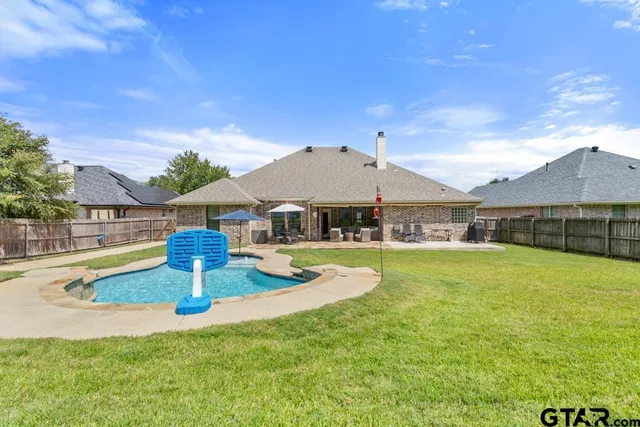 $529,900 | 19551 Sandhill Lane, Flint, TX 75762