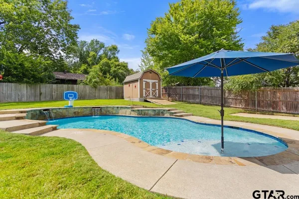 $529,900 | 19551 Sandhill Lane, Flint, TX 75762