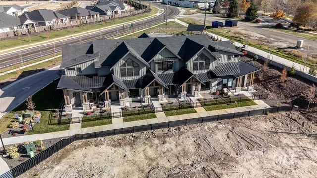 $499,900 | 2162 West Freya Court, Eagle, ID 83616