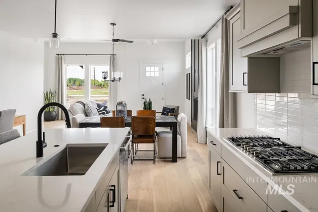 $499,900 | 2162 West Freya Court, Eagle, ID 83616