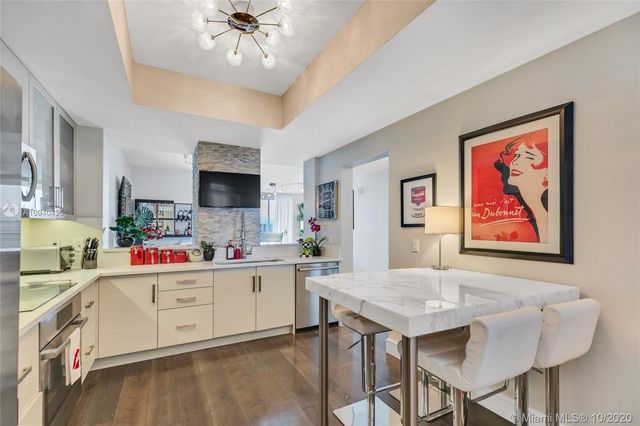 $555,000 | 3330 Northeast 190th Street, Unit 1319, Aventura, FL 33180