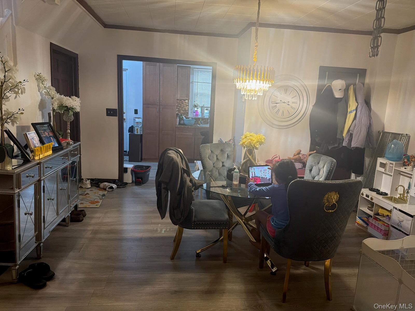 249 Calhoun Avenue Bronx, NY 10465 - Photo 6 of 11 a view of a salon with chairs