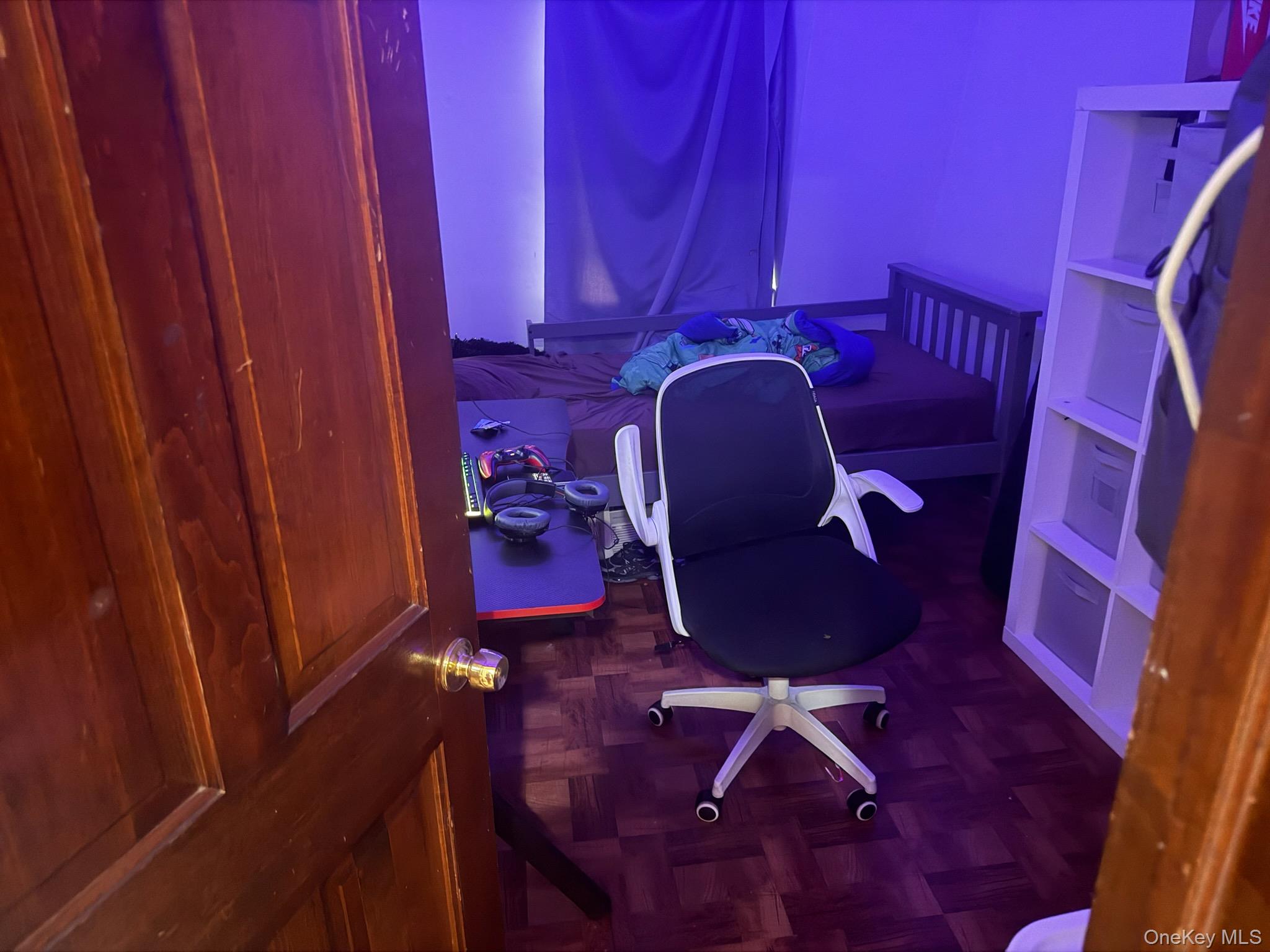 249 Calhoun Avenue Bronx, NY 10465 - Photo 9 of 11 a room with chairs