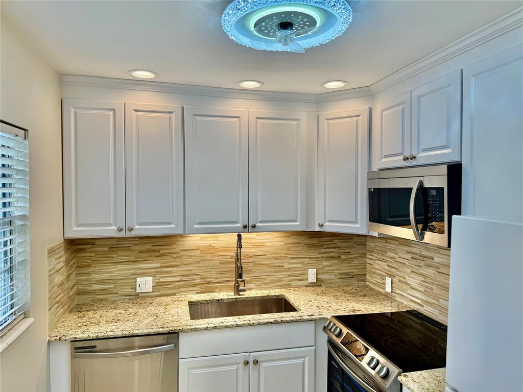 417 Mansfield I, Unit 417 Boca Raton, FL 33434 - Photo 9 of 37