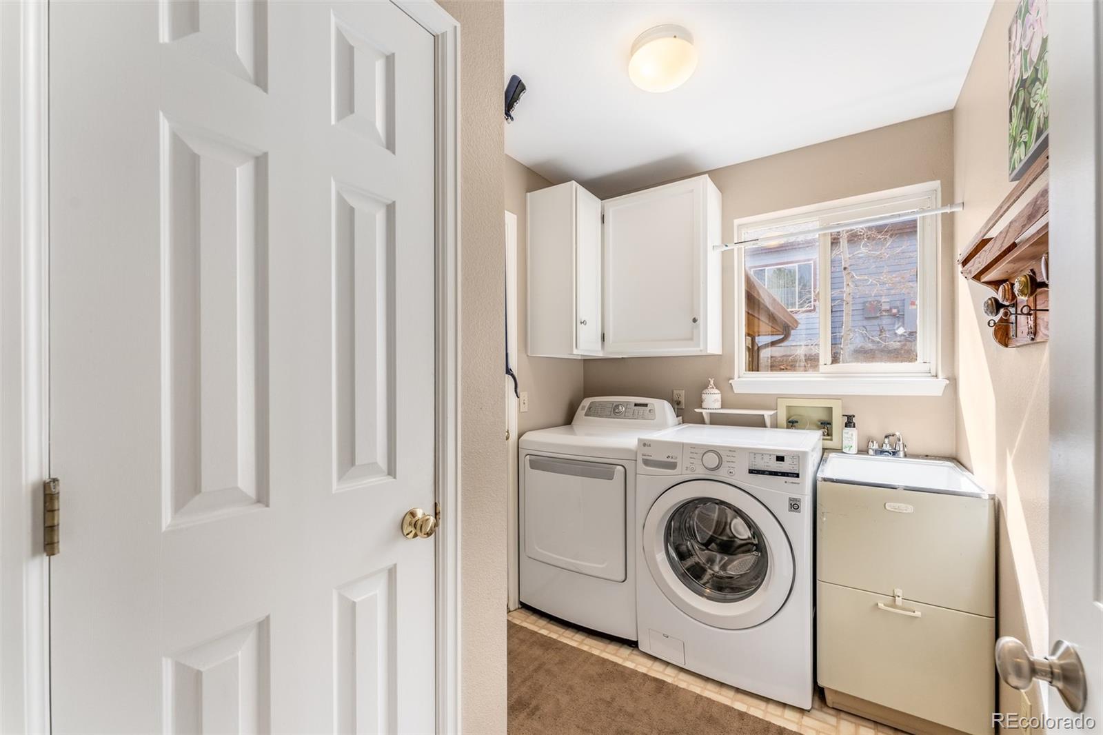 1918 Pinal Road Golden, CO 80401 - Photo 14 of 39