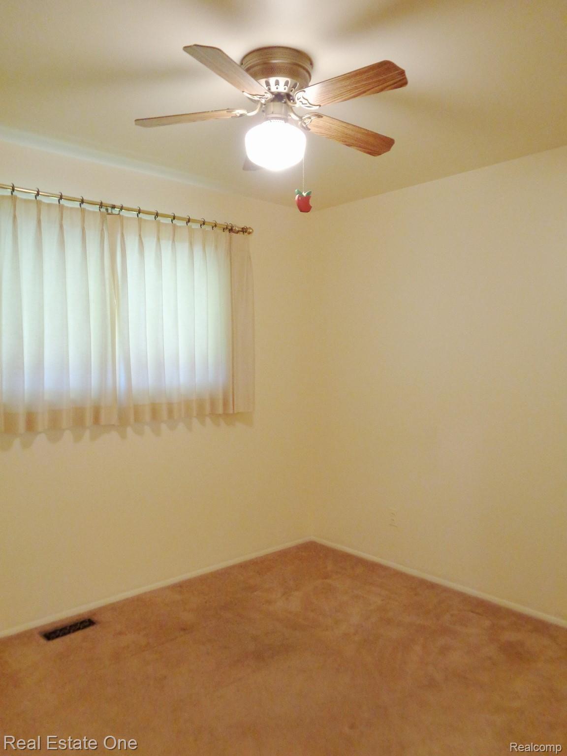 4863 Valley Road Trenton, MI 48183 - Photo 13 of 33 bedroom