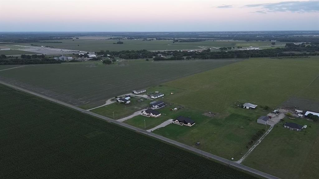 1071 Trumbull Road Ferris, TX 75125 - Photo 8 of 10