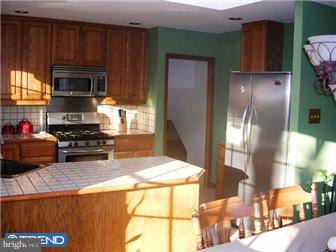 116 Surrey Road Voorhees, NJ 08043 - Photo 5 of 10 Kitchen