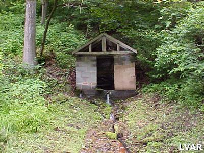 6673 Lime Kiln Road Slatington, PA 18080 - Photo 16 of 30 Spring House