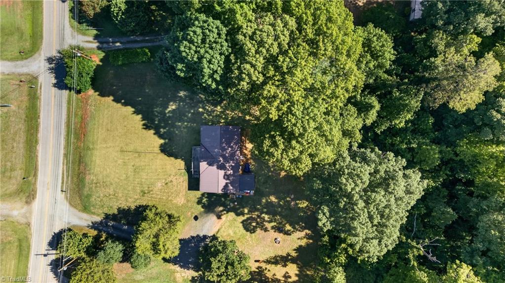 554 Kindley Road Thomasville, NC 27360 - Photo 2 of 28