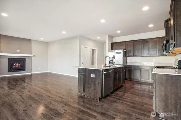 $649,990 | 6930 Oleander Avenue Northeast, Lacey, WA 98516