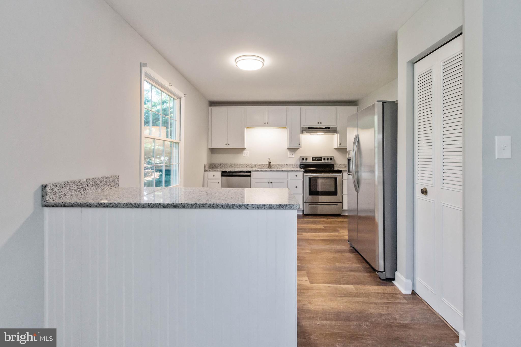 5441 Marsh Hawk Way Columbia, MD 21045 - Photo 10 of 42 OPen kitchen