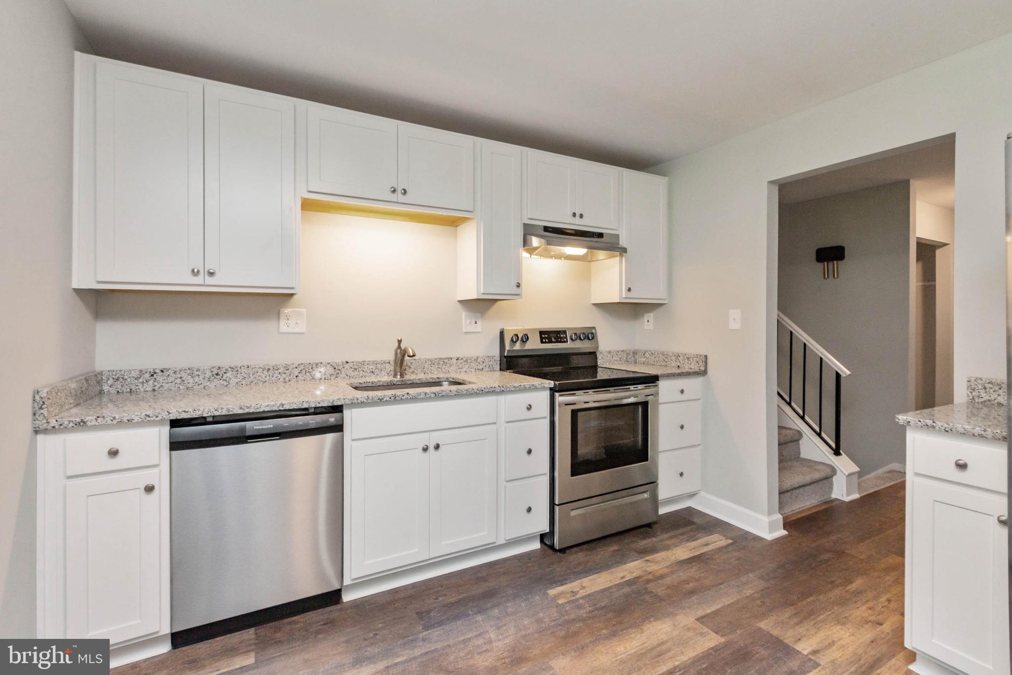 5441 Marsh Hawk Way Columbia, MD 21045 - Photo 14 of 42 Remodeled kitchen 2019