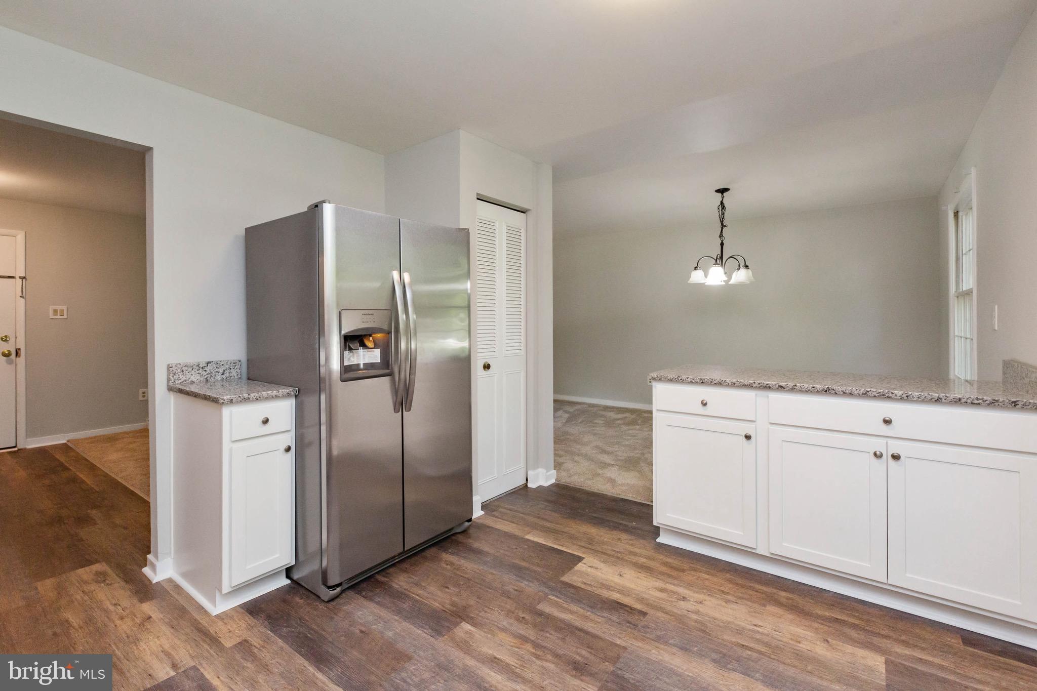 5441 Marsh Hawk Way Columbia, MD 21045 - Photo 15 of 42 Remodeled kitchen 2019. Open to dining room