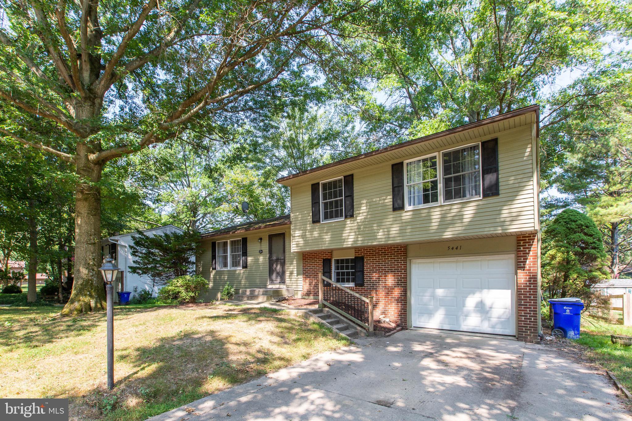 5441 Marsh Hawk Way Columbia, MD 21045 - Photo 2 of 42 WELCOME HOME!