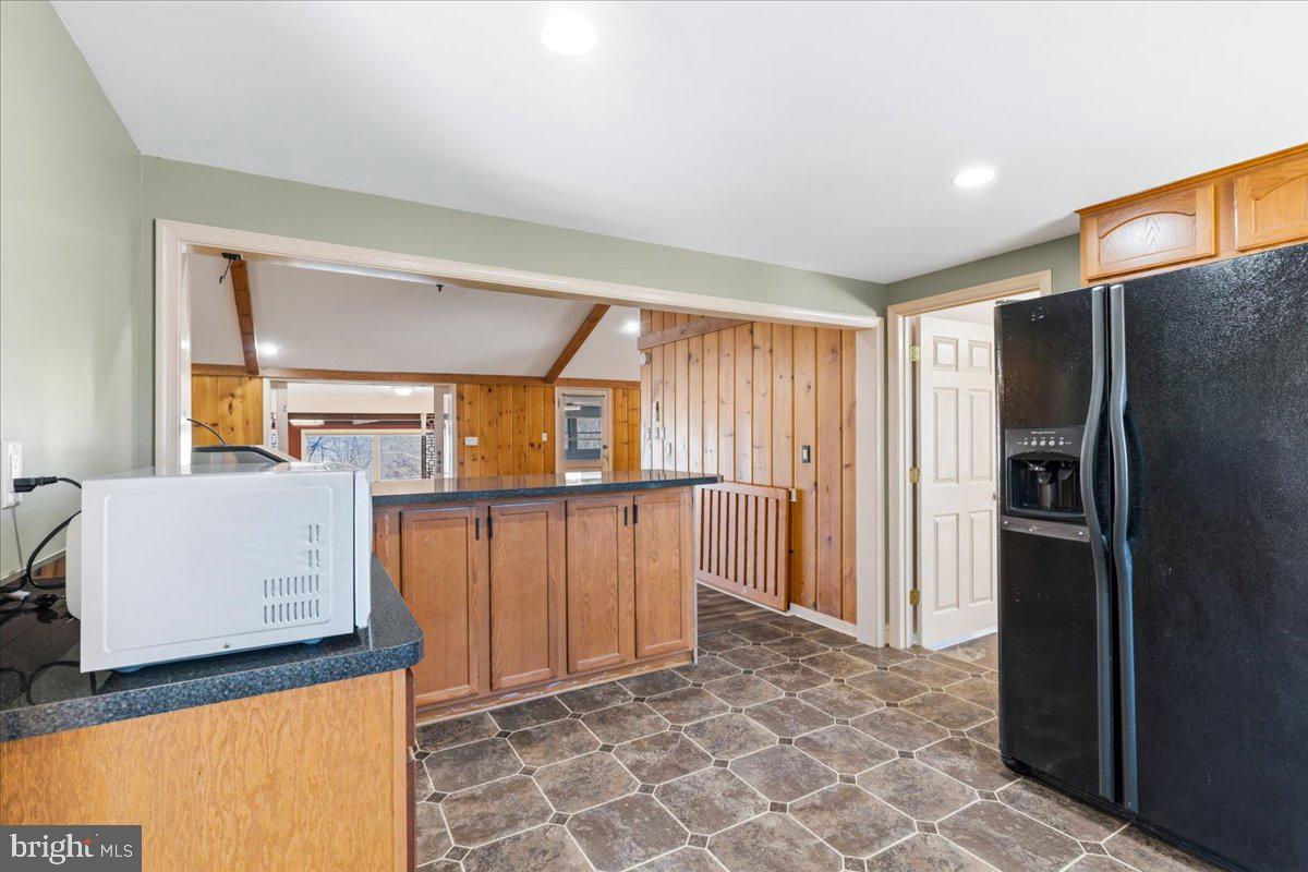 4835 Shookstown Road Frederick, MD 21702 - Photo 15 of 40 Kitchen