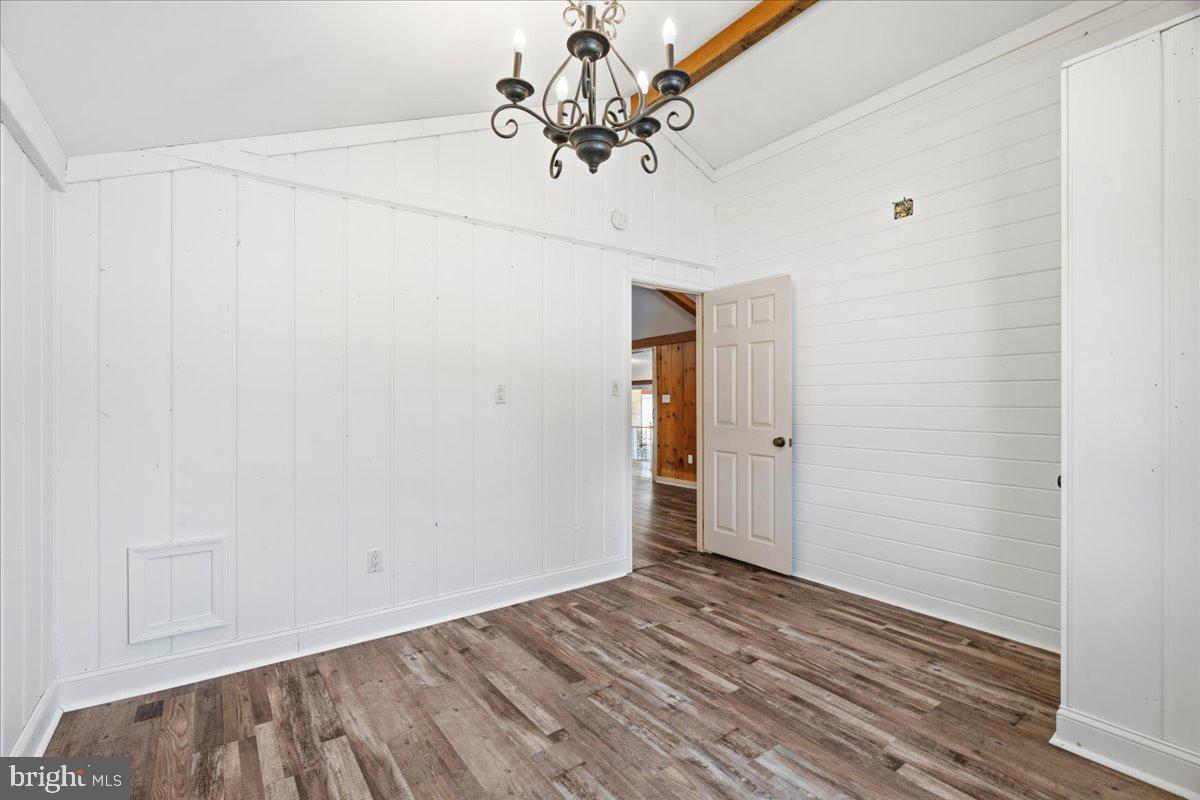 4835 Shookstown Road Frederick, MD 21702 - Photo 25 of 40 Second bedroom