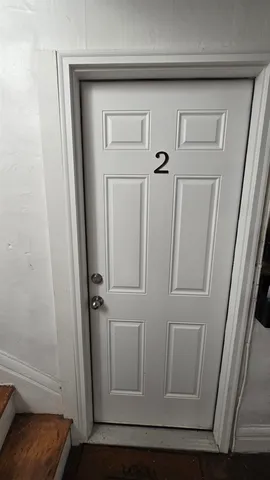 $1,700 | 579 State Street, Unit 2, Portsmouth, NH 03801