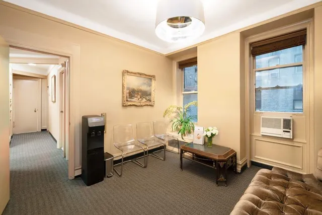 a view of utility room