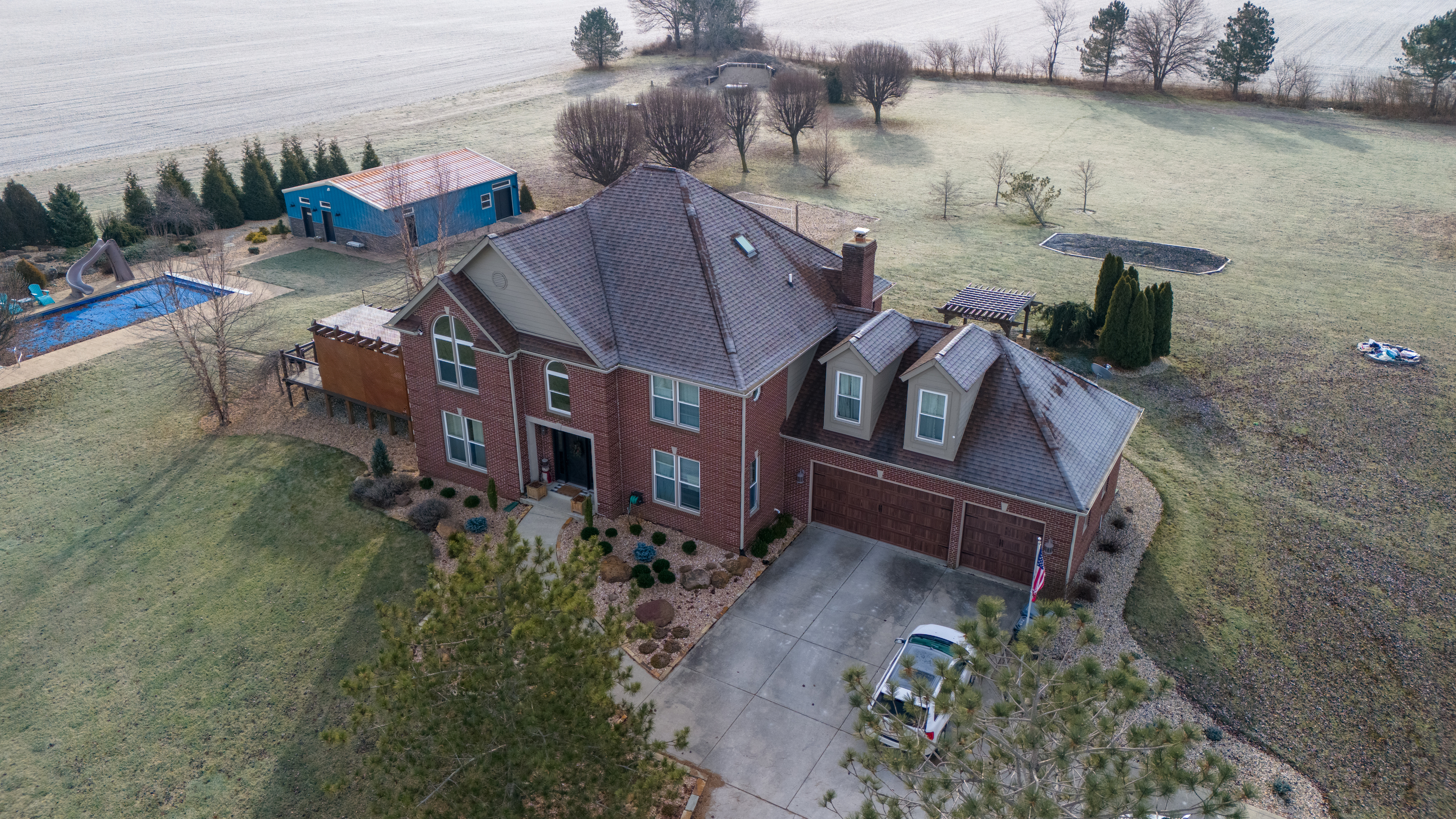 3485 West Road 100 North  