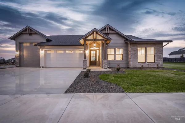 $1,124,500 | 267 North Hunter Crk Avenue, Eagle, ID 83616