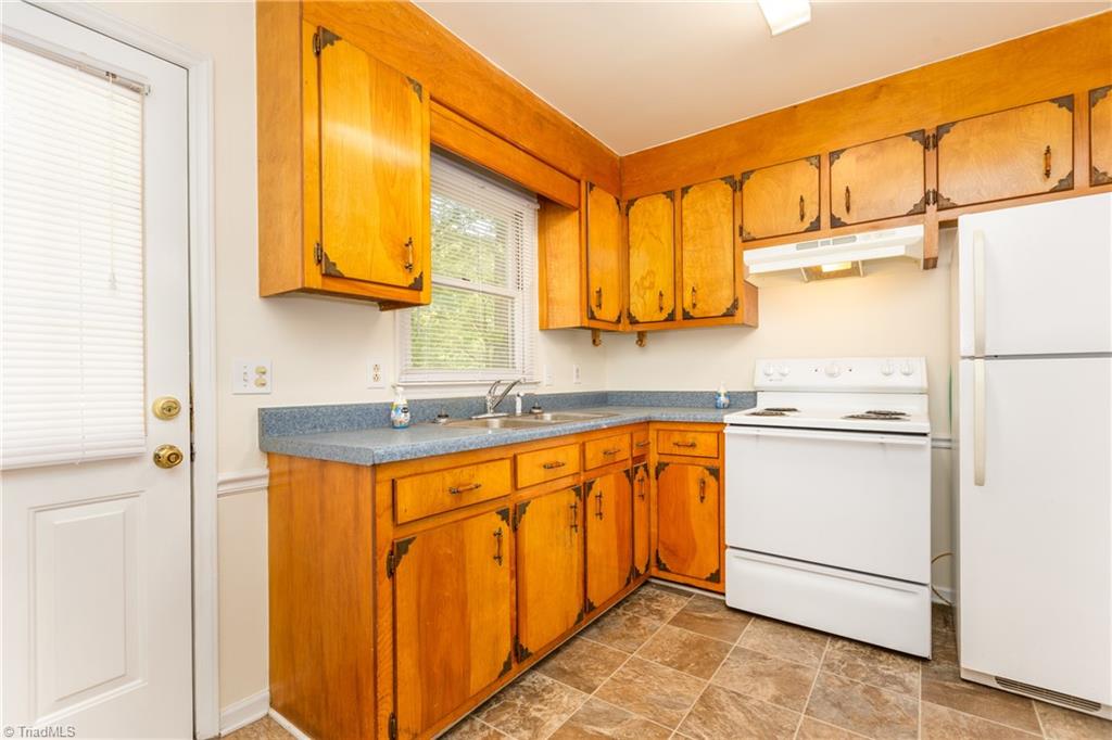3679 Day Road Walkertown, NC 27051 - Photo 11 of 37 Gallery Image 11
