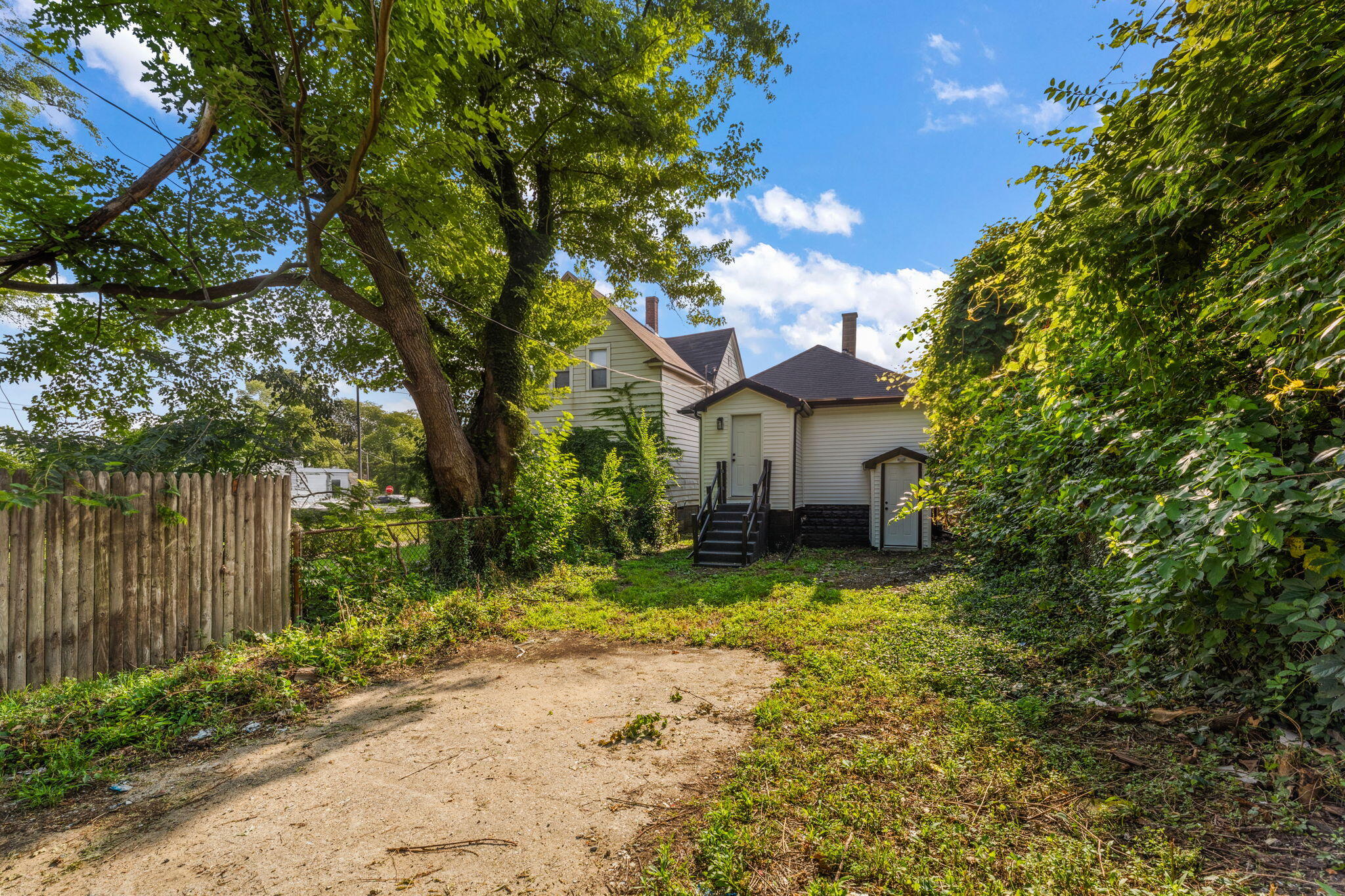 1522 Cleveland Street Gary, IN 46404 - Photo 28 of 30 2048x1365